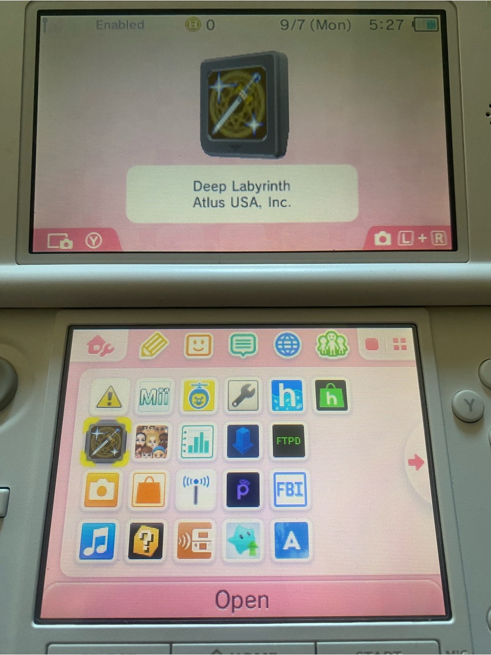 Nintendo Ds LL pink/white